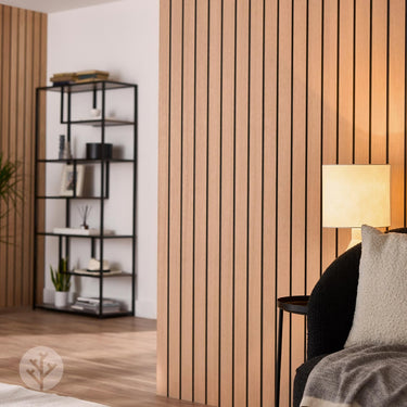 Panneaux muraux en bois à larges lattes non acoustiques en chêne de luxe Slatpanel®