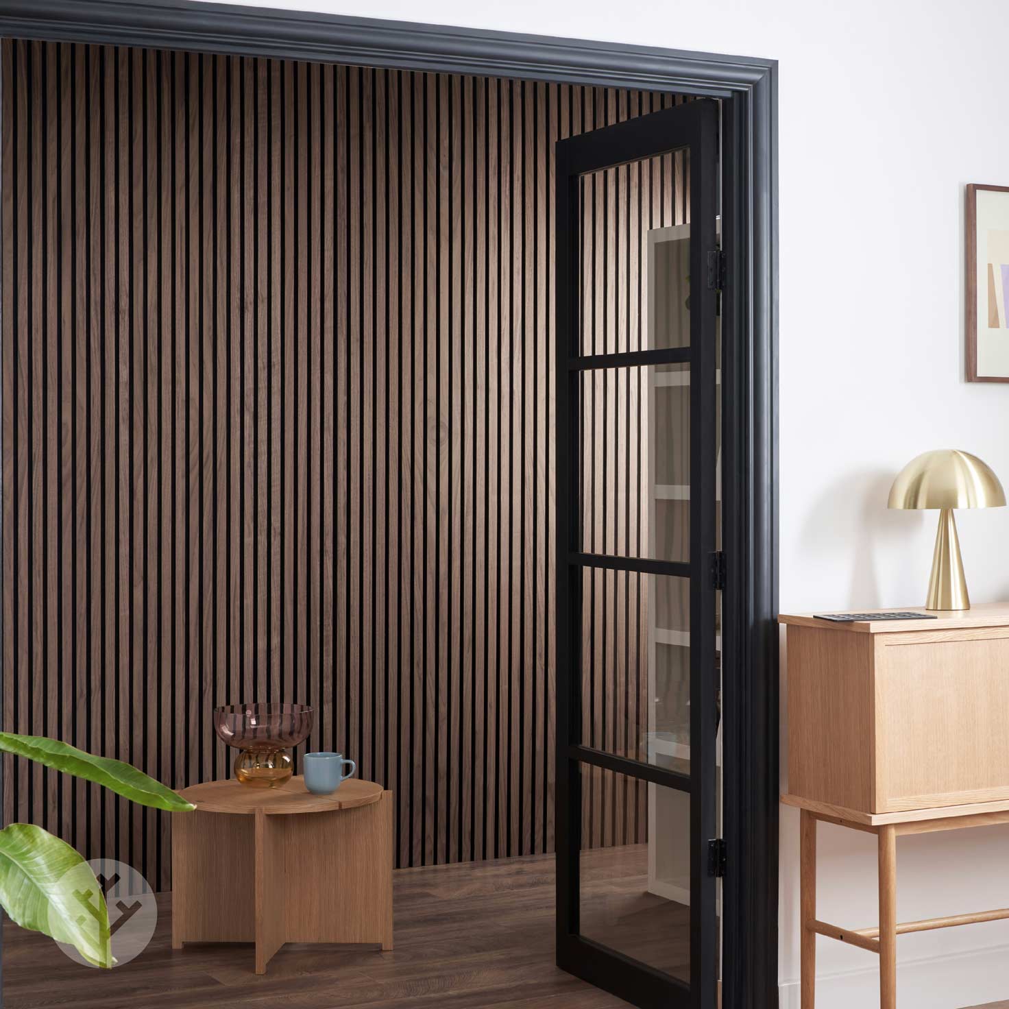 Panneaux muraux en bois à lattes acoustiques en noyer naturel Slatpanel®
